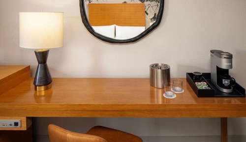 Executive Room, 1 King Bed, Executive Level