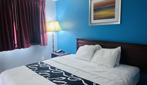 Standard Room, 2 Queen Beds, Non Smoking