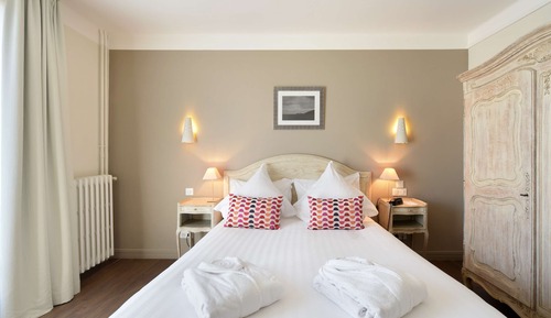 Superior Room, 1 King Bed, Non Smoking (Twin bed on request)