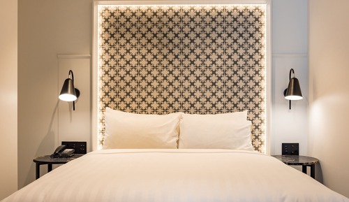 Premier Studio Suite, 1 Queen Bed