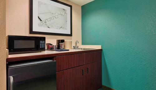 Suite, 1 King Bed with Sofa bed, Non Smoking (Mobility Accessible, Tub)