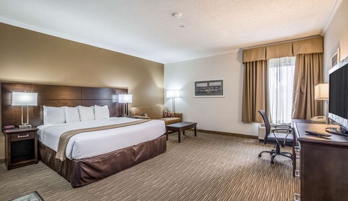 Suite, 1 King Bed, Non Smoking
