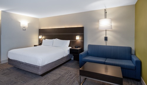 Standard Room, 1 King Bed (Walk-In Shower)