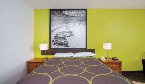 Room, 1 Queen Bed, Smoking