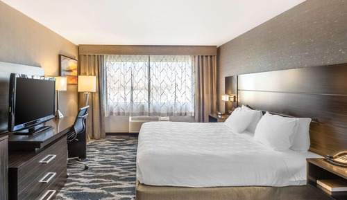 Standard Room, 1 King Bed, Non Smoking