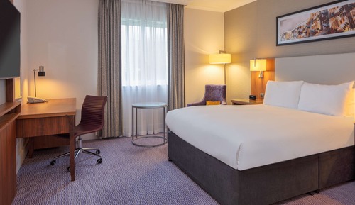 Deluxe Room, 1 Queen Bed