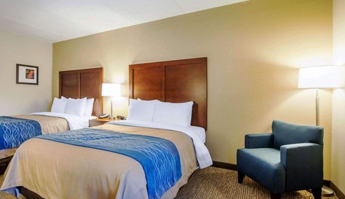 Standard Room, 2 Queen Beds, Non Smoking