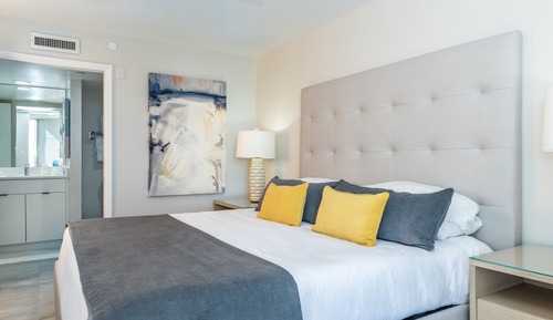 Gulf View Deluxe Suite