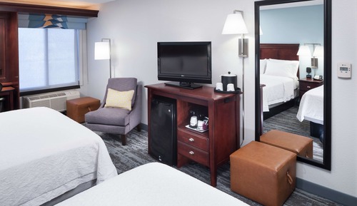 Two queen beds non smoking