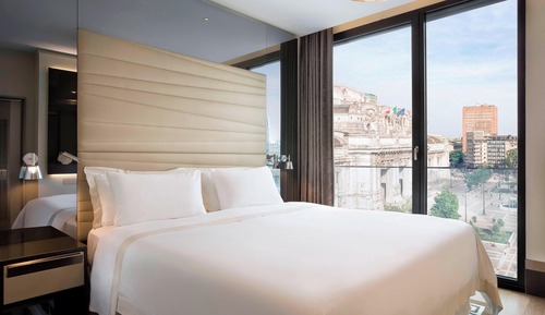 Suite, 1 Bedroom (View)
