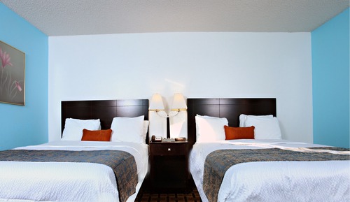 2 Queen Bed Non-smoking