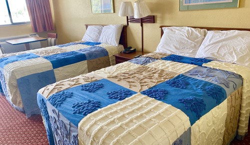 Economy Double Room, Smoking