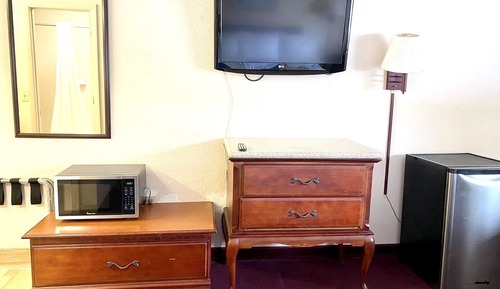 Economy Single Room, Smoking