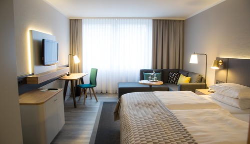 Standard Room, 2 Twin Beds (Standard Shower)