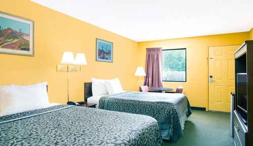 Standard Room, 2 Queen Beds, Smoking