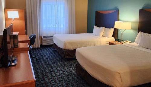 Room, 2 Queen Beds, Accessible, Non Smoking (Mobility, Roll-in Shower)