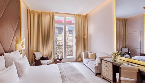 Room (Prestige Champs-Elysées)