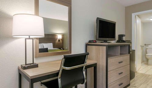 Room, 1 Queen Bed, Accessible, Non Smoking