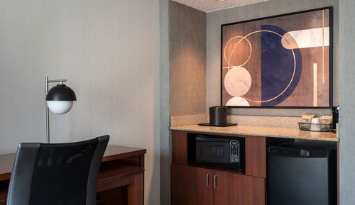 Suite, 2 Double Beds, Non Smoking
