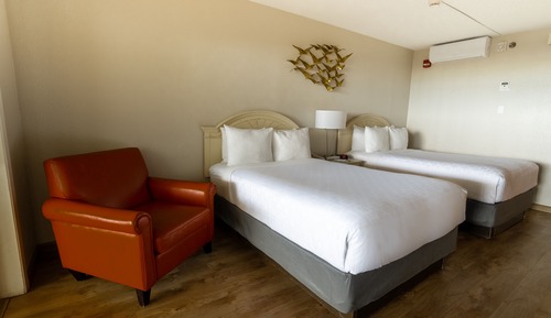 Room, 2 Double Beds, Pool View