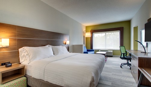 Standard Room, 1 King Bed
