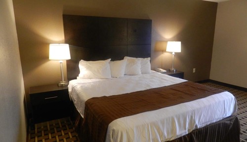 Deluxe Room, 1 King Bed, Smoking