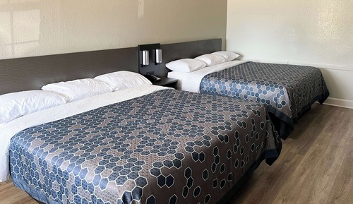 Standard Room, 2 Double Beds, Non Smoking, Refrigerator & Microwave