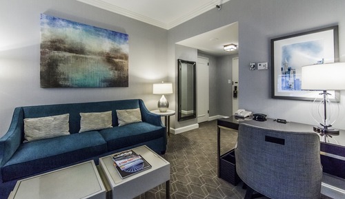 Deluxe Suite, 1 King Bed with Sofa bed, City View