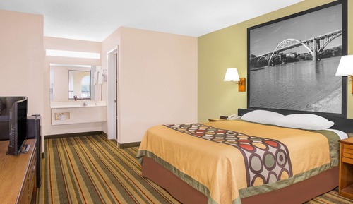 Standard Room, 1 Queen Bed, Smoking
