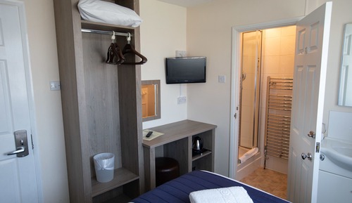 Deluxe Double or Twin Room