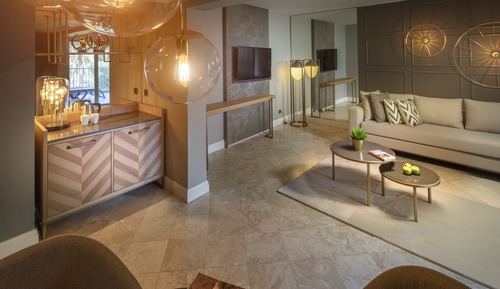 Side Suite