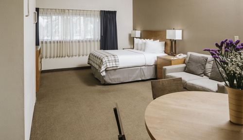 Condo (Studio Condominium)