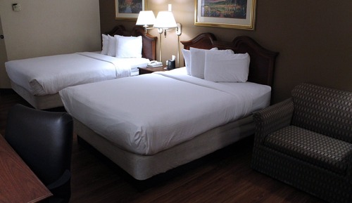 Standard Room, 2 Queen Beds, Non Smoking (Interior)