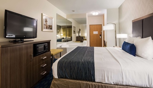 Suite, 1 King Bed, Non Smoking, Jetted Tub