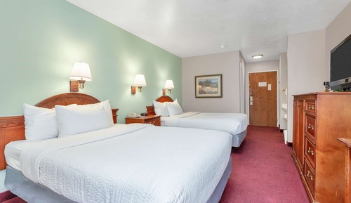 Room, 2 Queen Beds, Non Smoking