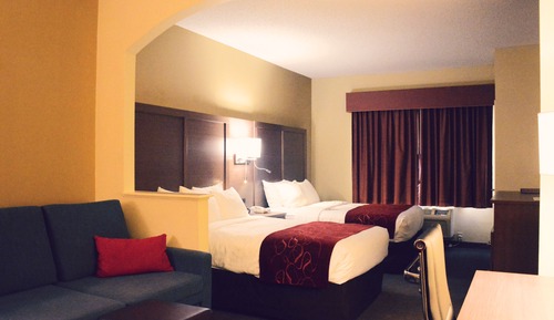 Suite, 2 Double Beds, Non Smoking