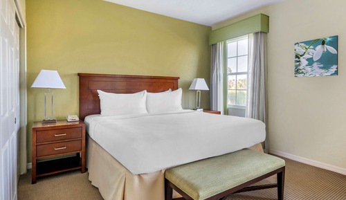 2 BEDROOM 1 KING 2 QUEENS SUITE LG BALCONY