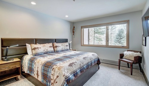 Premier Townhome, 3 Bedrooms