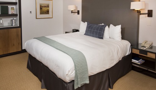 Deluxe Room, 1 King Bed
