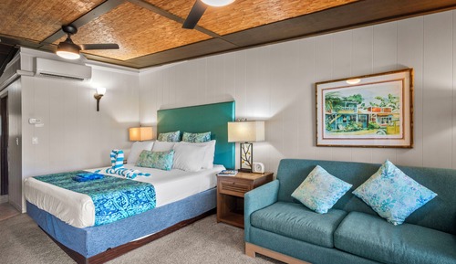Ocean View Studio -1 King & Sofa Bed