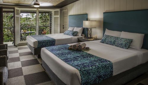 Room, 2 Queen Beds, Pool View
