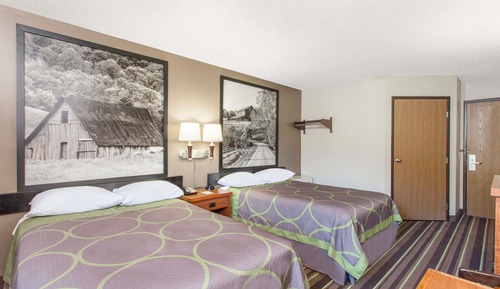 Double Room, 2 Double Beds