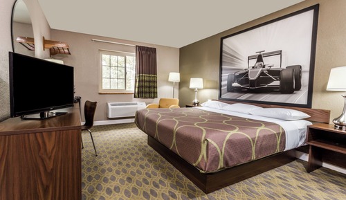 Basic Single Room, 1 Queen Bed