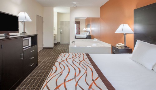 Upgraded, Standard Room, 1 King Bed