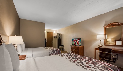 Deluxe Room, 2 Queen Beds, Non Smoking