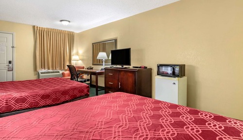 Standard Room, 2 Queen Beds