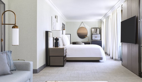 Studio Suite, 1 King Bed, Accessible (BW)