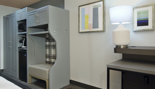 Standard Room, 1 King Bed