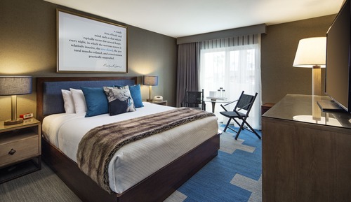 Standard Room, 1 King Bed