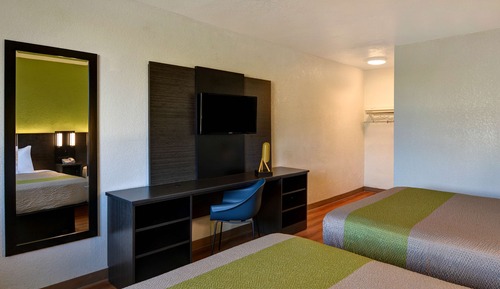 Standard Room, 2 Queen Beds, Non Smoking
